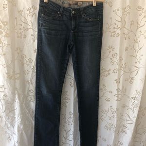 Paige skyline size 27 blue jeans